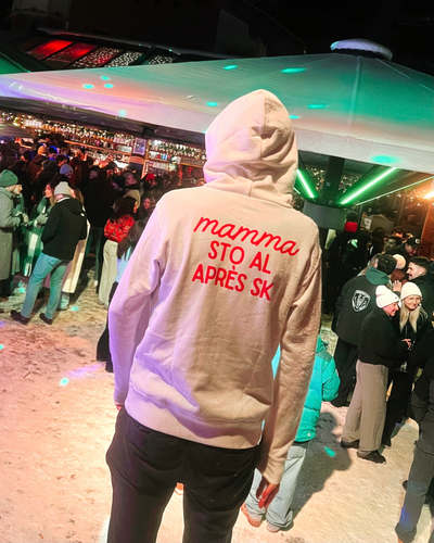 Mama, ich bin beim Après-Ski – Unisex-Sweatshirt aus Bio-Baumwolle